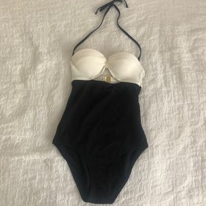 NWOT Topshop Black and White One Piece Swimsuit